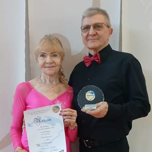 Marita und Carsten mit dem Fjordepokal