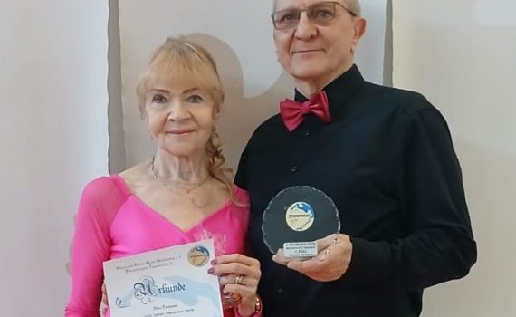 Marita und Carsten mit dem Fjordepokal